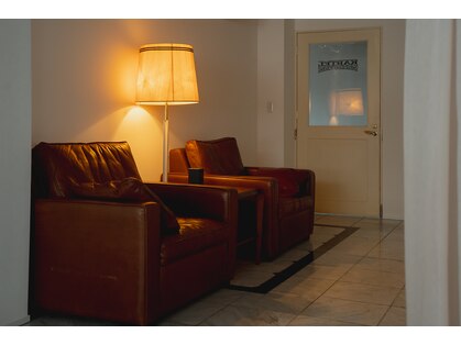 カーテル(KARTEL)の写真