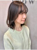 ミディアムレイヤー×ベージュカラー