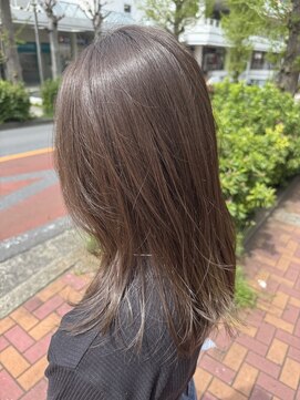 アッシュ 二俣川南口店(Ash) レイヤーカット×アッシュブラウン