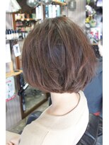 オーバーキャプテンネイキッド(OVER CAPTAIN NAKED) ふんわりボブ×冬のパーマデザイン