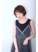ショートボブ ショートバング クールアッシュ ミニウルフ