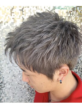 スパークスヘア(Sparks hair) 立体的！！超束感カット&シルバーシュカラー