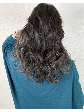 マーシアバイアルティナ 蒲田店(Marcia by artina) グレージュ×インナーカラー[Macia蒲田]