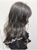 グレー×ハイライト