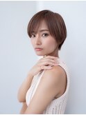 20代30代大人可愛い斜めバング小顔ショートボブシルキーベージュ