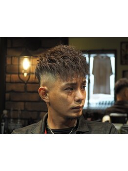 [HPB AWARD 2024 BEST SALON SILVER Prize受賞]扱いやすいメンズパーマのトレンドをご提案◎
