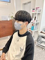 ファルベ(Farbe) ニュアンスパーマ/センターパート/ベリーショート/アッシュ