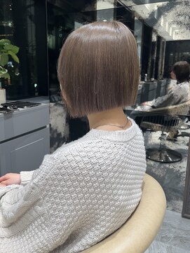 ロンド ジュルード 名古屋(Lond jeloud) ショート ボブ インナー 艶髪 韓国風 レイヤーカット