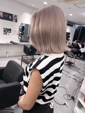 キング 枚方店(K!ng) 縮毛矯正髪質改善ハイライトレイヤーカット枚方美容室エクステ
