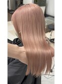 ピンクベージュ