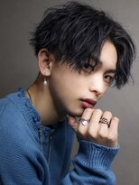 スパイラルパーマツイストパーマアップバング短髪メッシュ