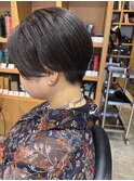20代透明感◎黒髪ショートボブ刈り上げセンターパート