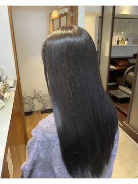 ネオリーブニコ 大井町店(Neolive Nico) 寒色グレーカラー