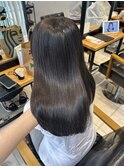 オリーブグレージュ