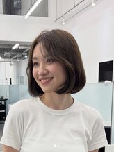 ニトバイアンキシム ボブ(nit by AHNKISM)