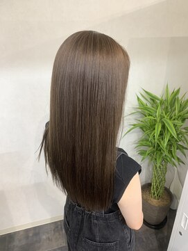 ハク(HAKU) くすみカラー