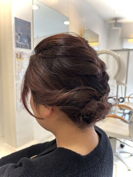 ライズヘアー(Rise hair) ダウンスタイル