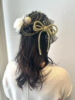 フォークロア 本店(Folk Lore)&nbsp;胡蝶蘭が主役の和モダンスタイル