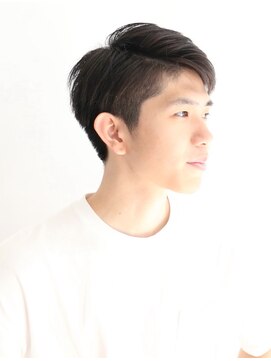 ムルチュラ(muruchura) ネープレスソフトツーブロックのコンマへア2By Yamaki Ayako