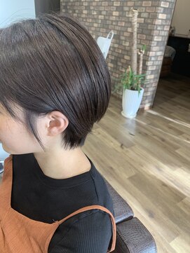 エウレカ(EUREKA) ハンサムショート×アッシュカラー