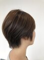 カミキリヌシ トップの丸み、襟足のスッキリ感のショートスタイル