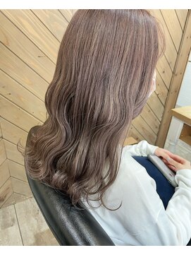 フェリア 梅田(FERIA) ピンクベージュ