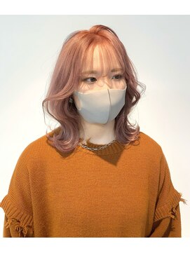 クオン 今泉(quon) ホワイトピンク　-天神 今泉 薬院