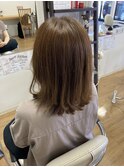 ふんわりミディアムヘアー