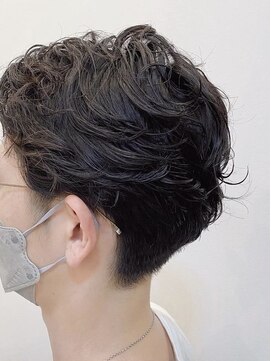 エイチヘアデザイン(H_hair design) メンズパーマショート