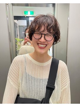 ナループロアボタン(Nalu pu loa BOTAN) 癖毛風ショートパーマ