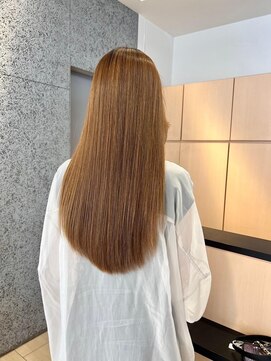 ビームズ ヘアー ブラン(Bee ms HAIR Blanc+) サラツヤロングベージュカラーブリーチしない透明感カラー
