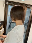 大人可愛い20代30代40代黒髪前下がりショートボブ丸みショート◎