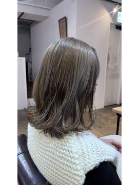 ビレップドゥエ(BIL'EP due) Greige × bob