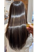 美髪矯正 ／美髪ストレート／縮毛矯正／酸性ストレート 