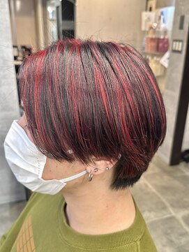 キャラ シャローネ 池袋(Chara Chalone) メンズメッシュ/派手髪/センターパート【池袋/本松】