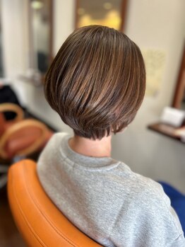 クセ・パサつき・うねりを美しく解決♪髪質改善で毎日扱いやすい、大人の艶めく美髪へ導きます！