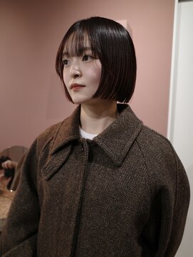 ピュー(Piu-) 【ミニボブ/渥美怜子】ワインレッド/切りっぱなしボブ