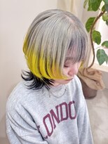 アチーブティルスマートサロン 豊川末広通店(achieve till Smart Salon)&nbsp;ルーツカラーイエローカラー春色ハイトーンくびれウルフカット