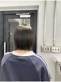 手櫛でまとまる切りっぱなしボブ1【lok高田馬場】