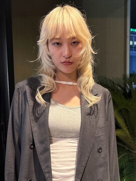 ヨーテ(yote) moeka*ブロンドカラー*instagram@moeka.ishii