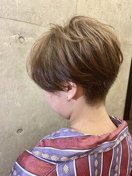 キー(kｅｙ) アッシュベージュ