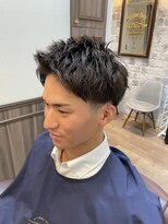 ミリオンバックス 上野(Million Bucks) 刈り上げショートスタイル