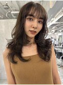 後ろ姿まで海外ガール☆バタフライカット【HINA】