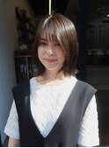 大人女子ボブ×オリーブカラー