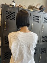 アチーブリス(achieve Liss)&nbsp;ミニボブ×暗めカラー×切りっぱなし20代30代40代艶感