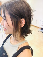 モーラ(MORA) バッサリボブ