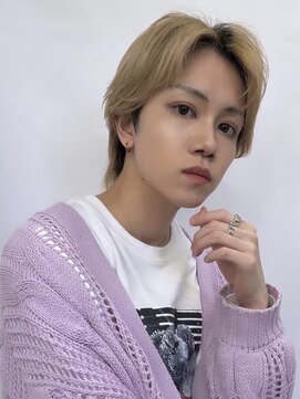 ヌーク 押上店(NooK) センターパート/ウルフ/襟足/韓国/ハイトーン/ブリーチ