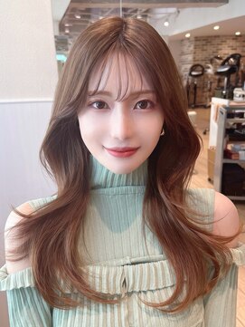 アフロート ディル(AFLOAT D'L) 2wayバングでイメチェン！顔まわりレイヤーくびれヘアが人気◎