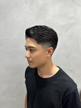 ドッグス 柏(Dawgs)&nbsp;Taper フェザーパーマ　サーフカール　刈り上げセンターパート