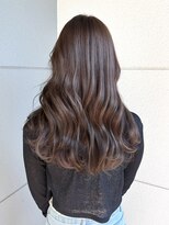 ヘアーアイストゥーレ(HAIR ICI TRE) 大人可愛いグレージュカラー/小顔レイヤー/透明感担当渡辺聖